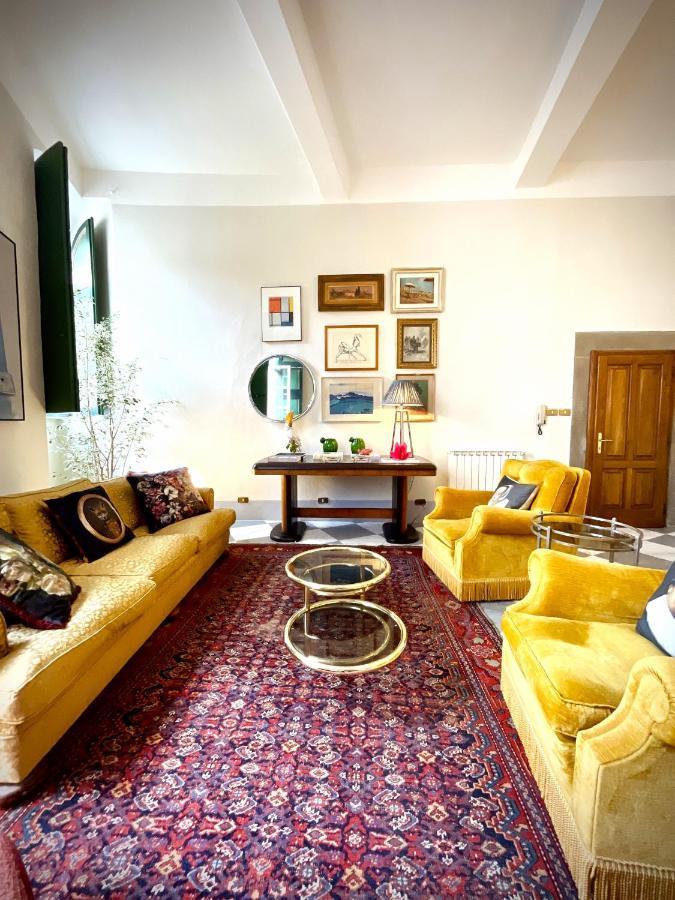 Luxury Apartment Angelio Barga Eksteriør bilde