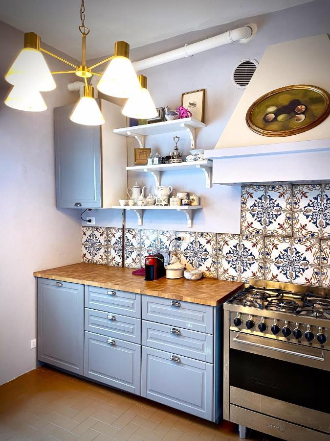 Luxury Apartment Angelio Barga Eksteriør bilde