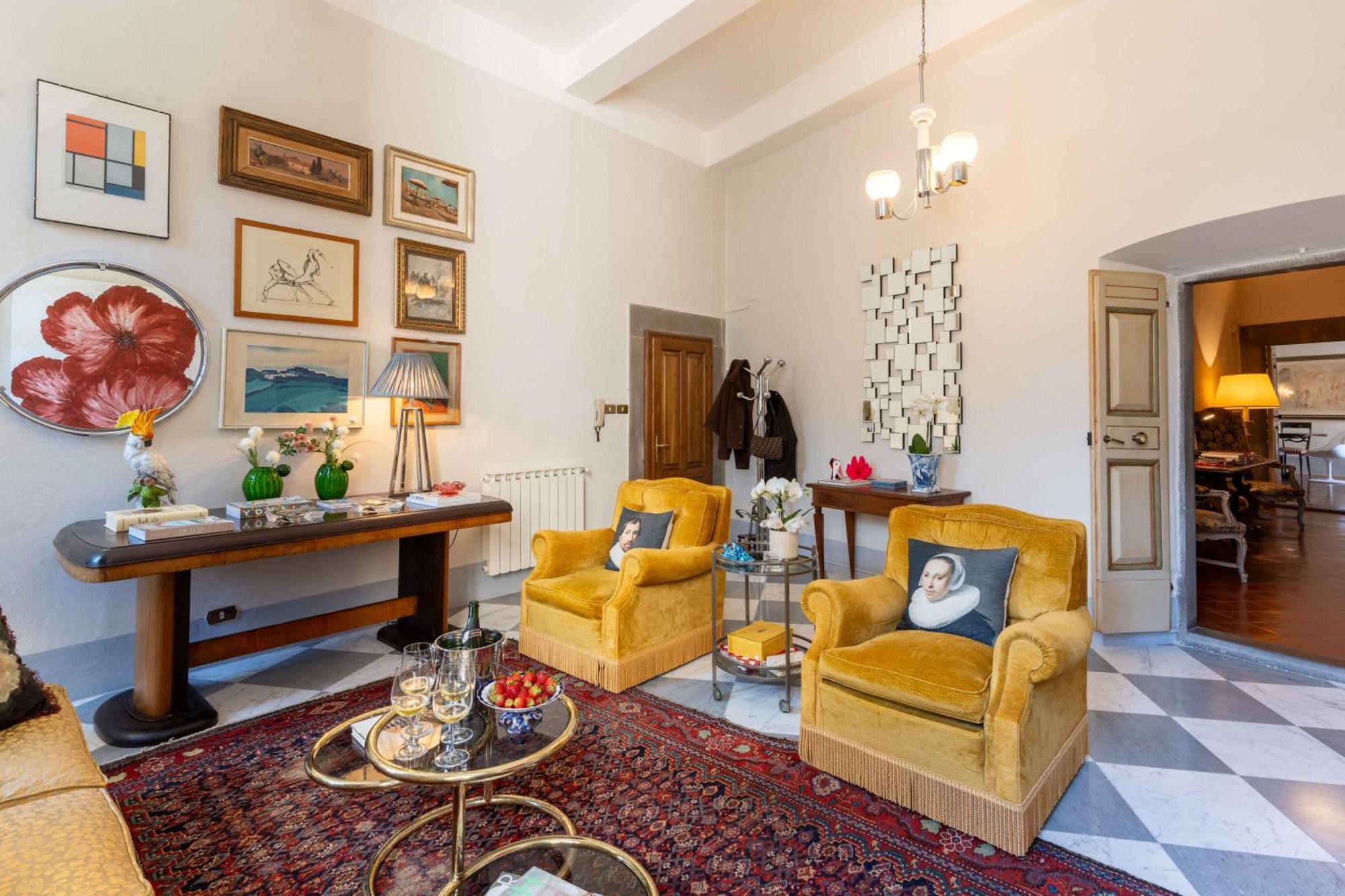 Luxury Apartment Angelio Barga Eksteriør bilde